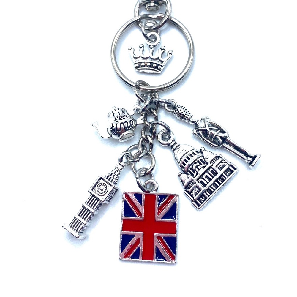 England Keychain Bag Charm London Great Britain UK British - Picture 3 of 3